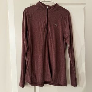Men’s size M Travis Mathew quarter-zip pullover